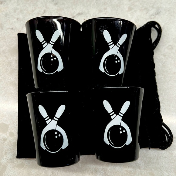 Canadian club bowling pin and ball shot glasses set up for black glass. - Picture 1 of 2